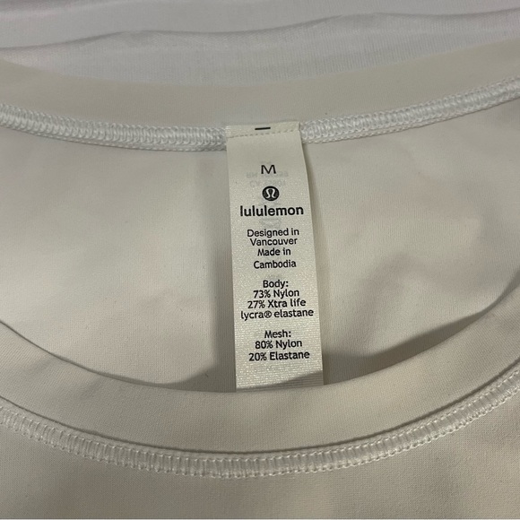 NWOT White Lululemon Long Sleeved Shirt Size Medium - Picture 3 of 5